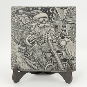 Schiefer Untersetzer „Santa Claus auf Motorrad“