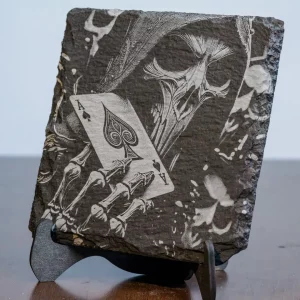 Schiefer Untersetzer Ace of Spades Gravur – mit Aufsteller